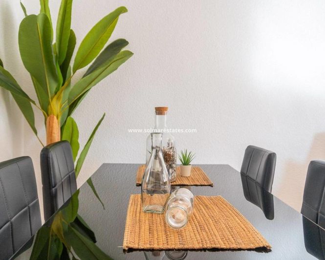 Image No.33-Bungalow de 2 chambres à vendre à Torrevieja