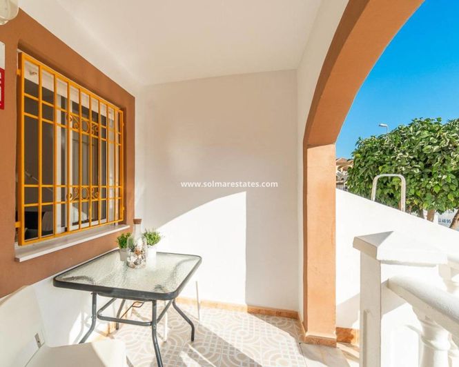 Image No.5-2 Bed Bungalow for sale