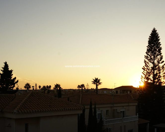 Image No.41-1 Bed Apartment for sale