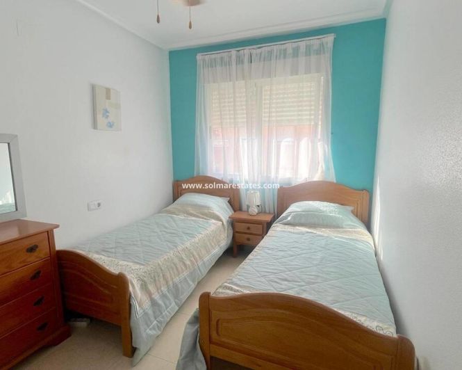 Image No.12-Appartement de 2 chambres à vendre à Algorfa