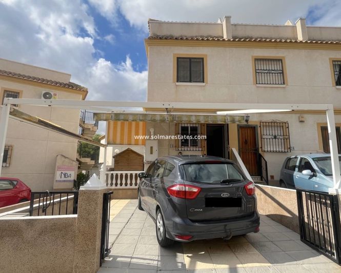 Image No.8-2 Bed House for sale