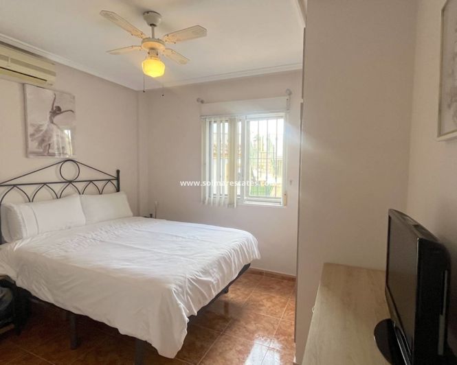 Image No.14-2 Bed House for sale