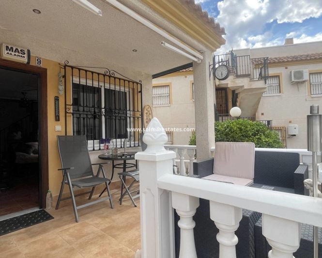 Image No.6-2 Bed House for sale