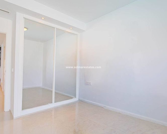 Image No.22-4 Bed Villa for sale