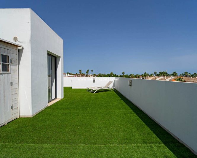 Image No.45-4 Bed Villa for sale
