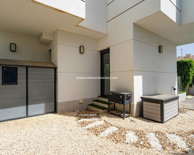 Image No.8-4 Bed Villa for sale