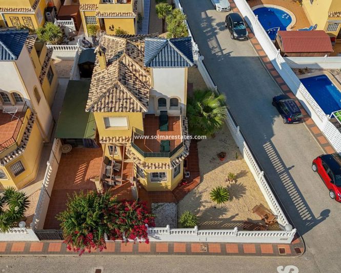 Image No.1-3 Bed Villa for sale