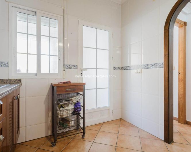 Image No.15-3 Bed Villa for sale