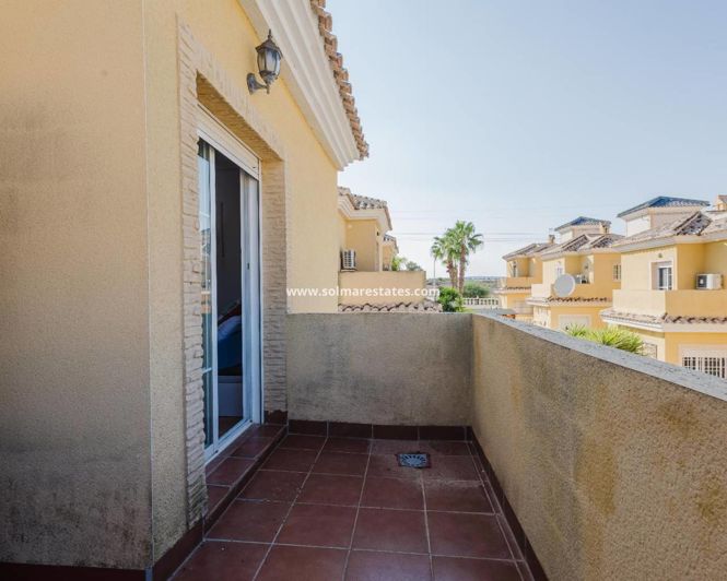 Image No.26-3 Bed Villa for sale