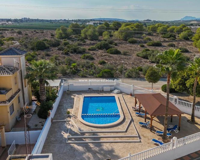 Image No.36-3 Bed Villa for sale