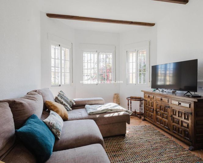 Image No.8-3 Bed Villa for sale