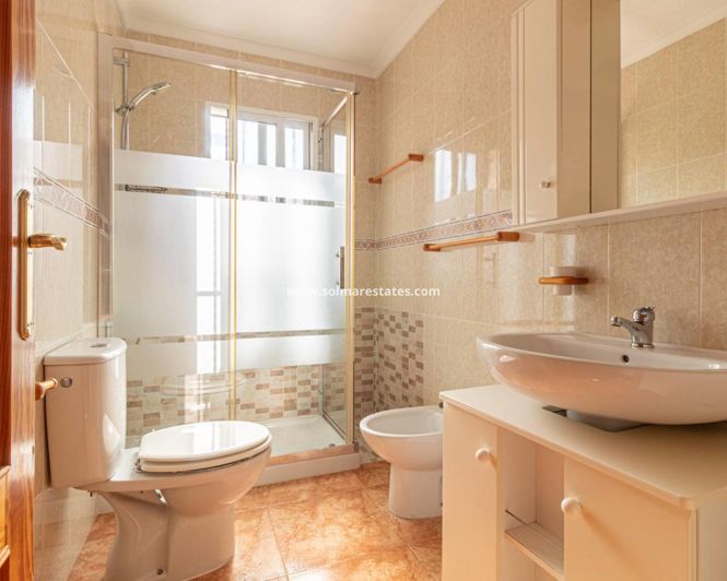 Image No.27-3 Bed Quad for sale