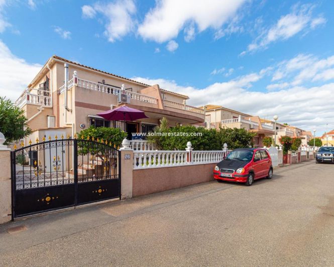 Image No.36-3 Bed Quad for sale