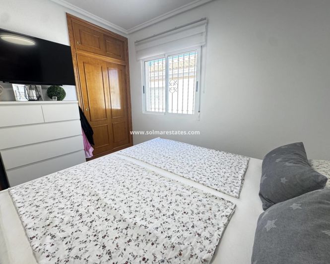 Image No.19-Villa de 4 chambres à vendre à Villamartin