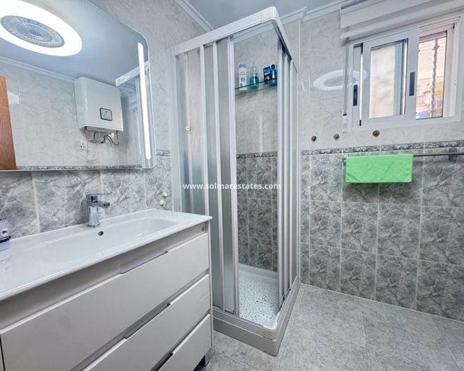 Image No.27-4 Bed Villa for sale