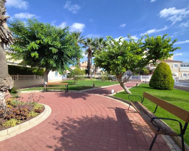 Image No.25-2 Bed Apartment for sale