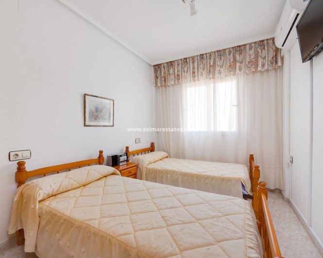 Image No.18-Appartement de 2 chambres à vendre à Torrevieja