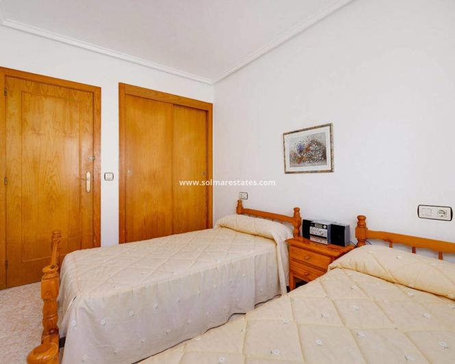 Image No.20-Appartement de 2 chambres à vendre à Torrevieja