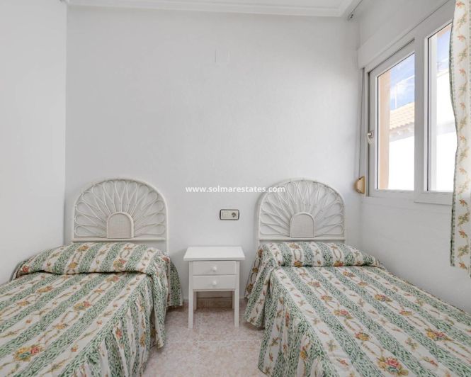 Image No.22-Appartement de 2 chambres à vendre à Torrevieja