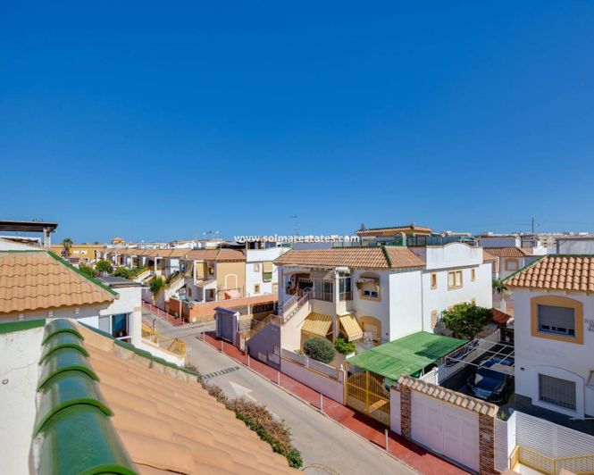 Image No.33-Appartement de 2 chambres à vendre à Torrevieja