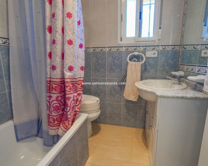 Image No.18-Villa de 2 chambres à vendre à Guardamar del Segura