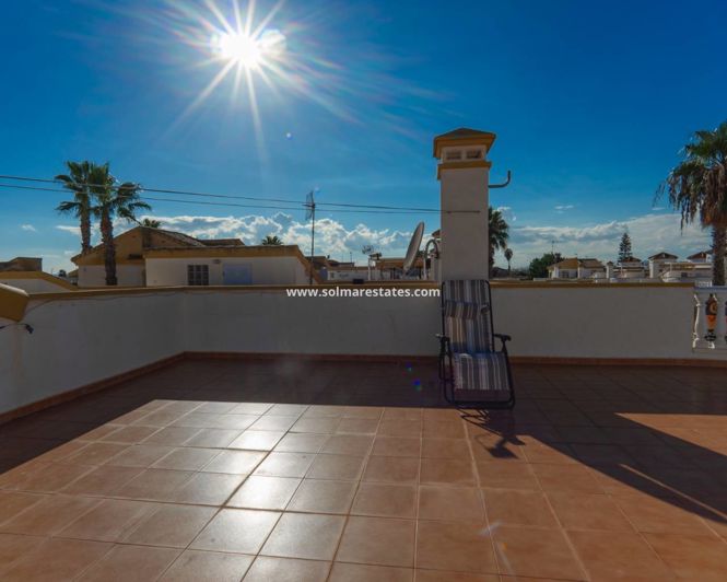 Image No.28-Villa de 2 chambres à vendre à Guardamar del Segura