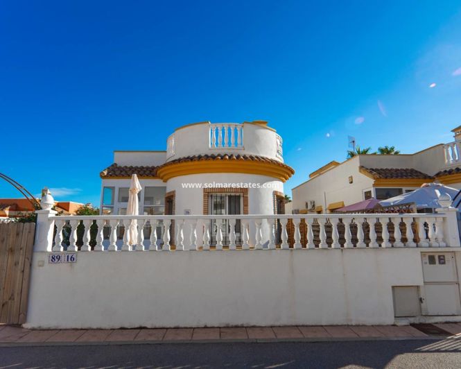 Image No.3-Villa de 2 chambres à vendre à Guardamar del Segura