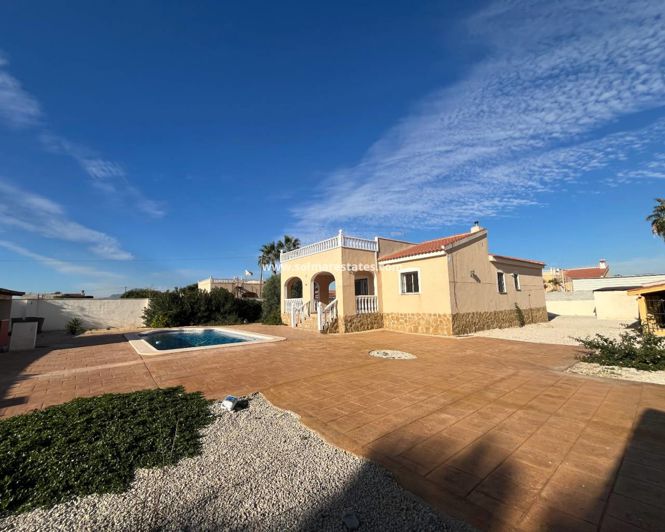 Image No.13-3 Bed Villa for sale