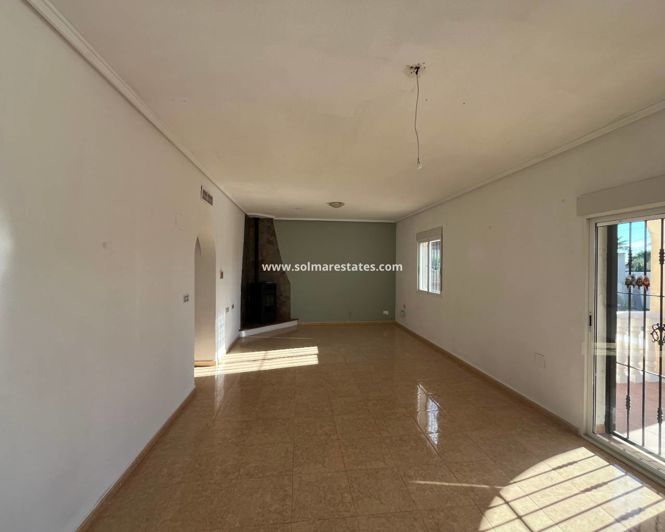 Image No.14-3 Bed Villa for sale