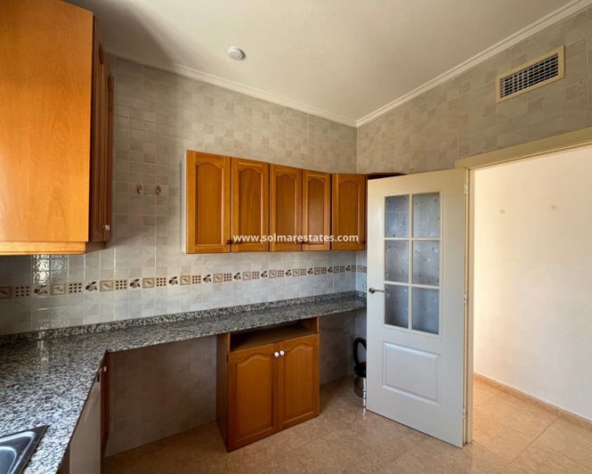 Image No.17-3 Bed Villa for sale