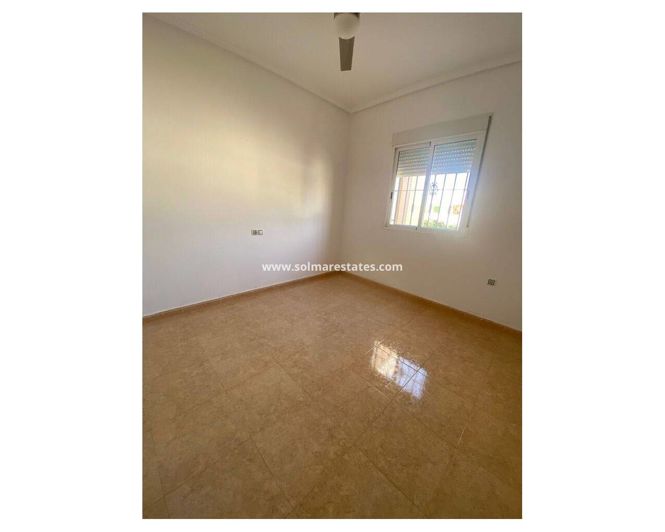 Image No.20-3 Bed Villa for sale