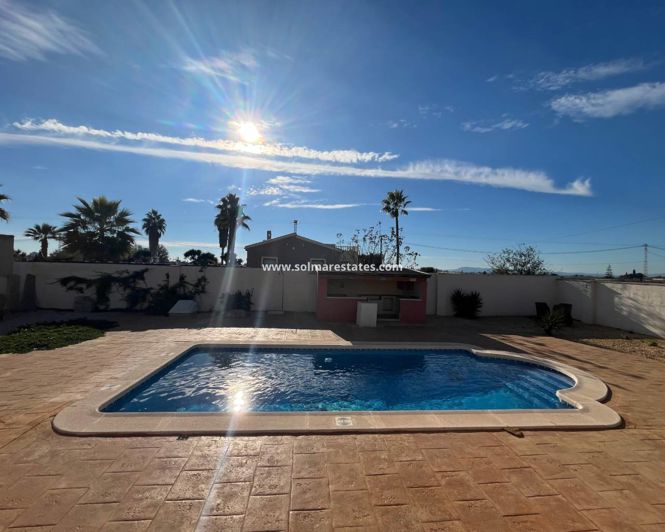 Image No.47-3 Bed Villa for sale