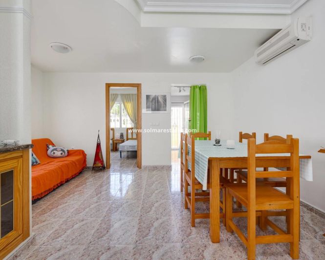 Image No.18-3 Bed House for sale