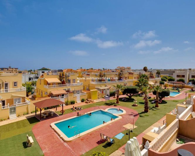 Image No.32-3 Bed House for sale