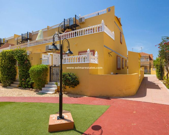 Image No.36-3 Bed House for sale