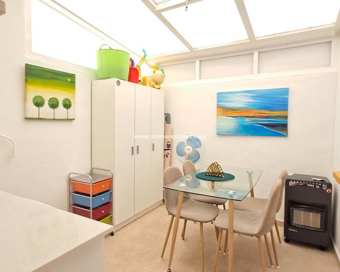 Image No.19-2 Bed Apartment for sale