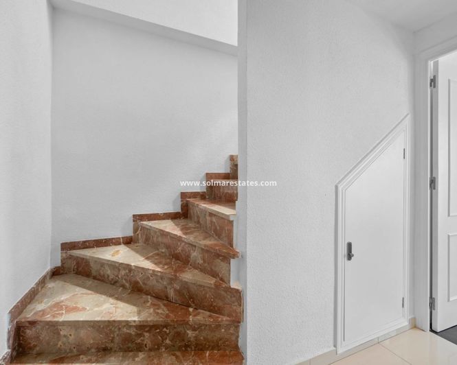 Image No.24-Appartement de 3 chambres à vendre à Punta Prima