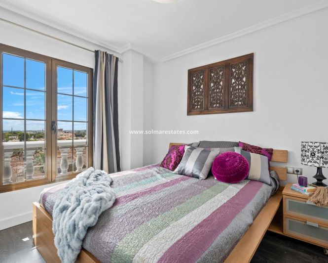 Image No.25-Appartement de 3 chambres à vendre à Punta Prima