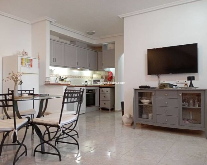 Image No.2-Appartement de 2 chambres à vendre à Daya Vieja