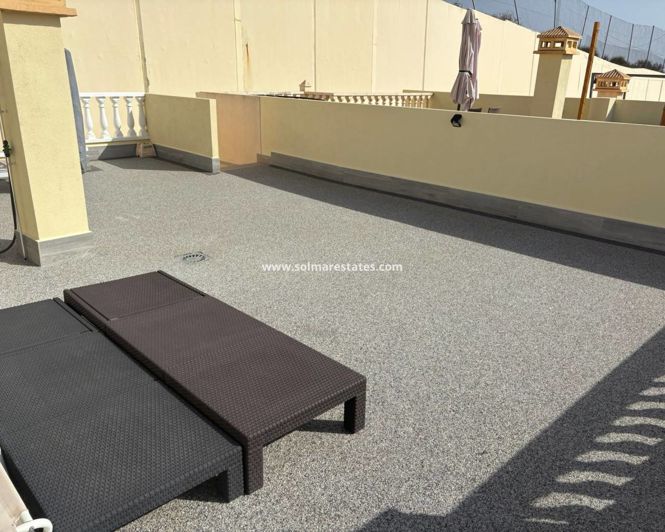 Image No.23-2 Bed Bungalow for sale