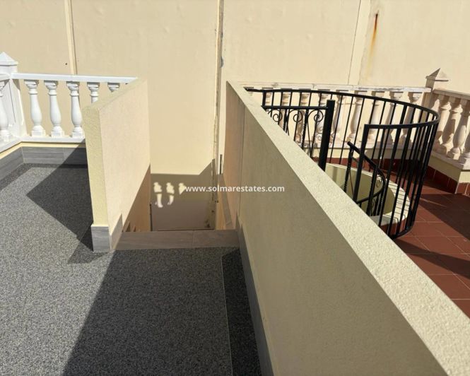 Image No.24-2 Bed Bungalow for sale