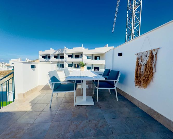 Image No.28-2 Bed Apartment for sale