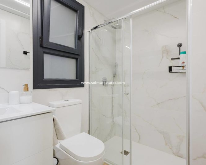 Image No.19-Appartement de 2 chambres à vendre à Villamartin