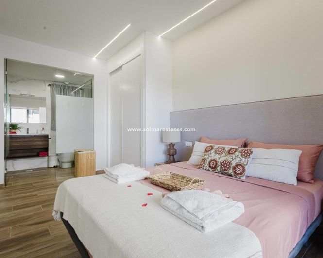 Image No.22-Appartement de 2 chambres à vendre à Villamartin