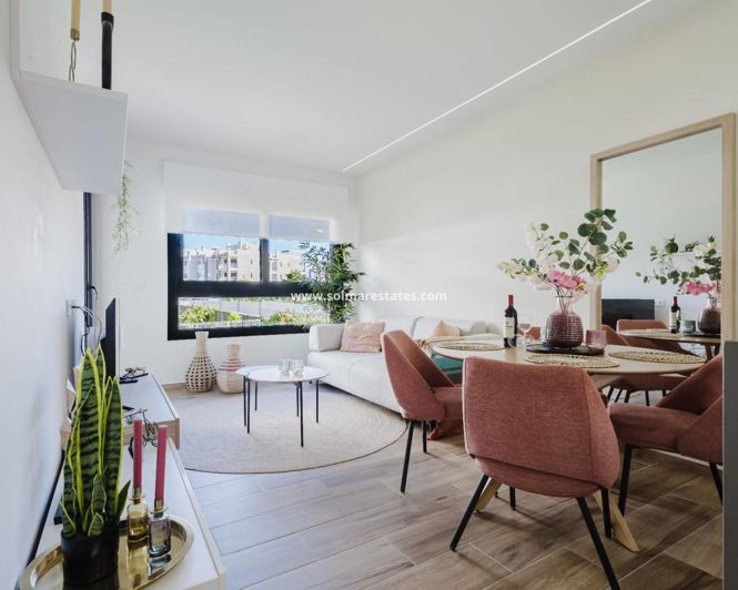 Image No.5-Appartement de 2 chambres à vendre à Villamartin