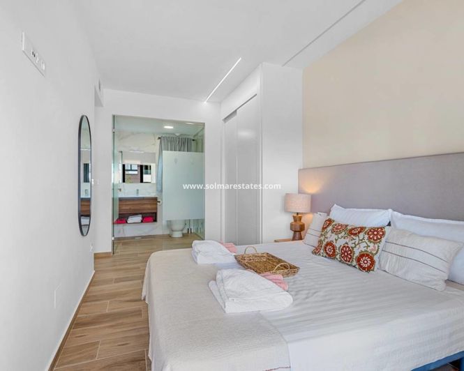 Image No.12-Appartement de 2 chambres à vendre à Villamartin