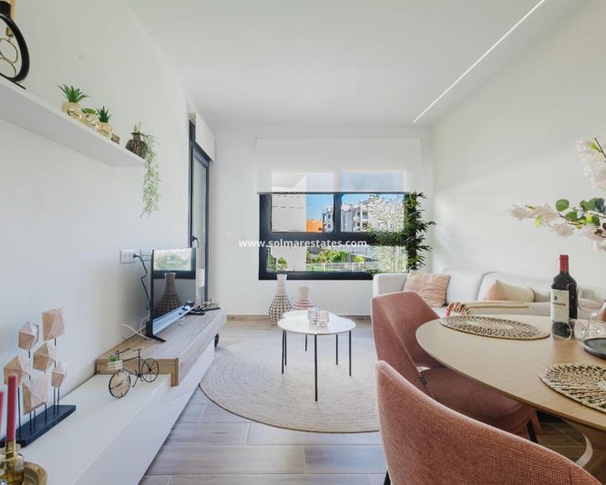 Image No.6-Appartement de 2 chambres à vendre à Villamartin