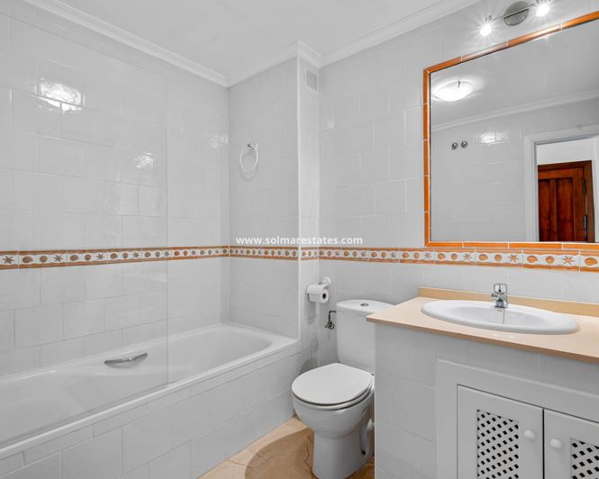 Image No.25-2 Bed Apartment for sale