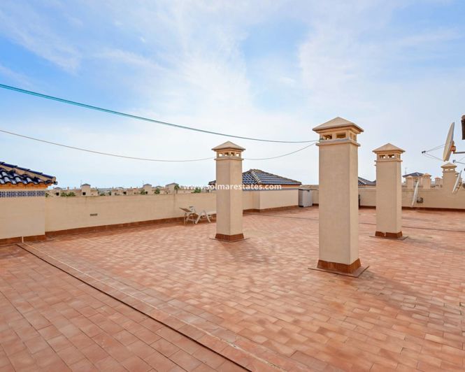 Image No.28-2 Bed Apartment for sale