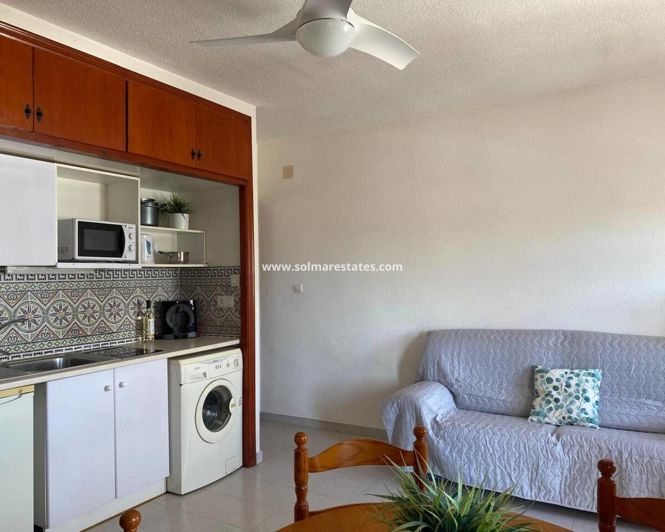 Image No.2-Appartement de 1 chambre à vendre à Villamartin